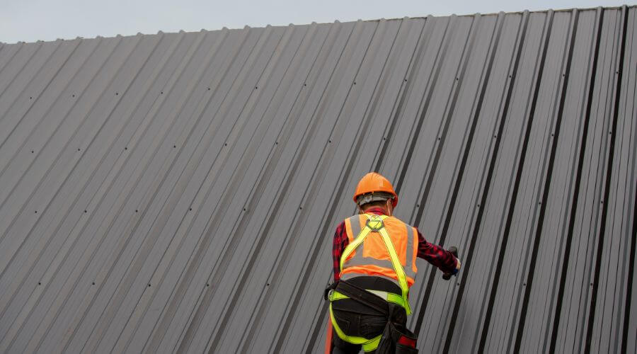 Expert new roof installation services in Sheldon, IL