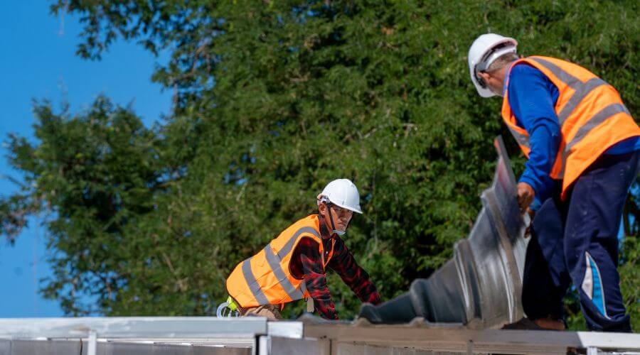 Professional new roof installation services in Sheldon, IL